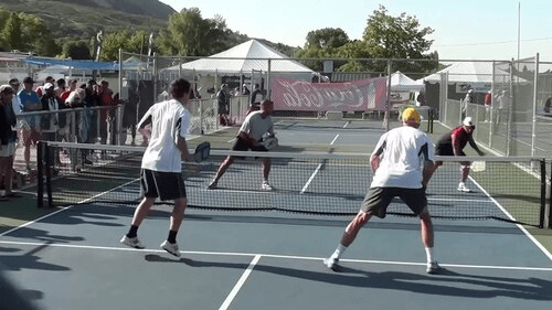 Как играть в пиклбол